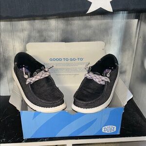 Hey Dude Black Shoes with Speckled Laces